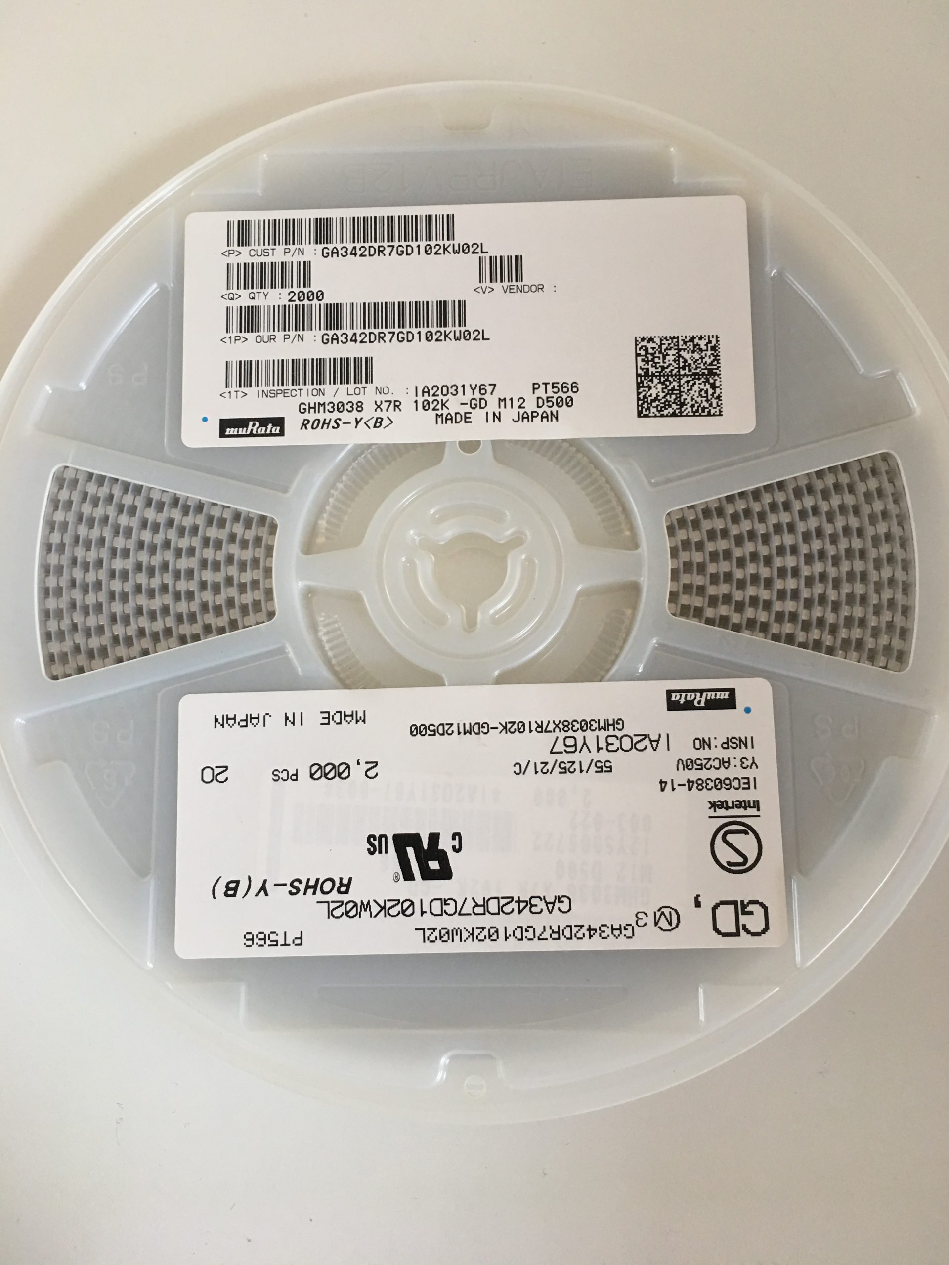 村田原厂授权一级代理提供电容GRM188R61C105KA12D